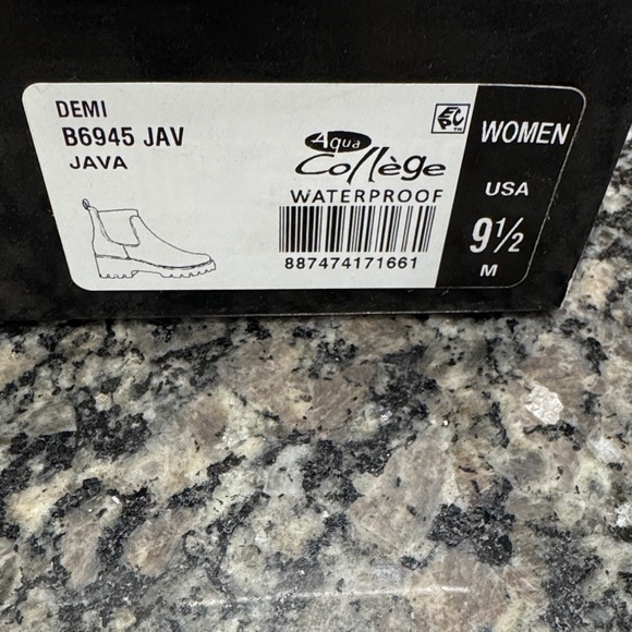 Aqua College Demi leather waterproof Dark Brown m chunky Ankle Booties NEW 9.5 - Picture 10 of 14